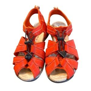 Comfortview  women’s orange 7WW Sandals
